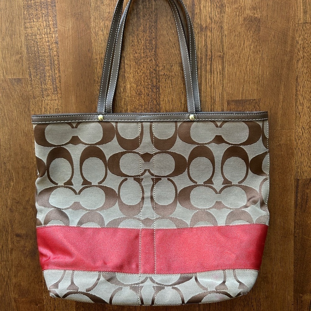 Coach, Y2K shoulder bag, red and brown​​​​​